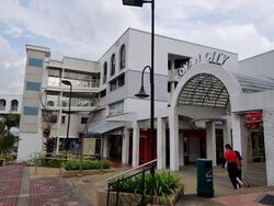 Kovan City (D19), Retail #581882441